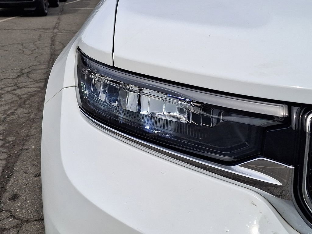 Used 2022 Jeep Grand Cherokee L Limited image 12