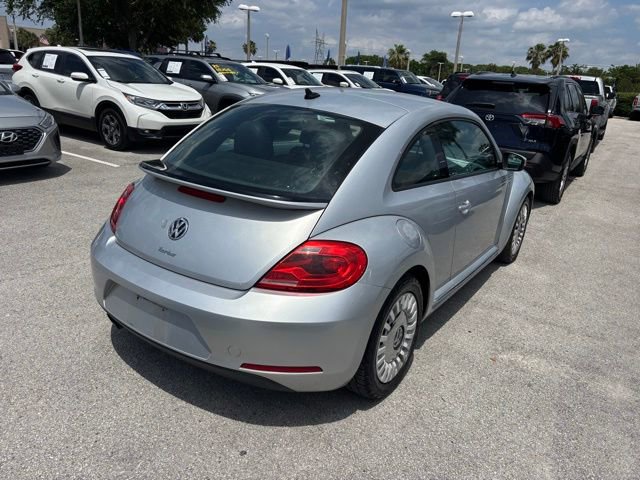 Used 2016 Volkswagen Beetle 1.8T SE FWD image 8