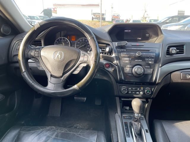 Used 2013 Acura ILX w/ Premium Package image 12