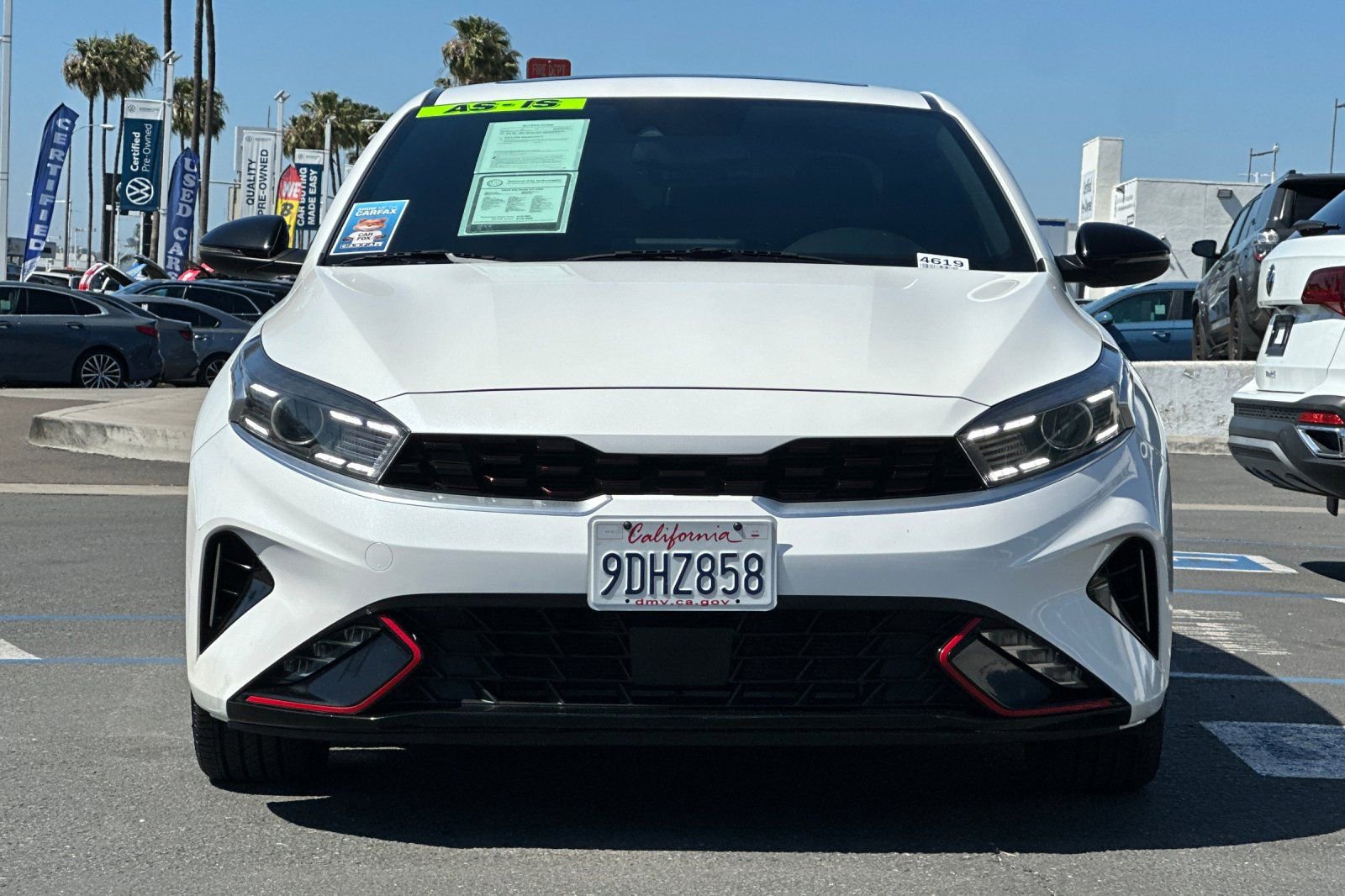 Used 2023 Kia Forte GT-Line w/ GT-Line Premium Package FWD image 9