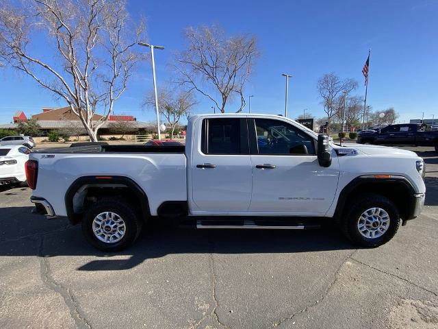 Used 2024 GMC Sierra 2500 Pro image 2