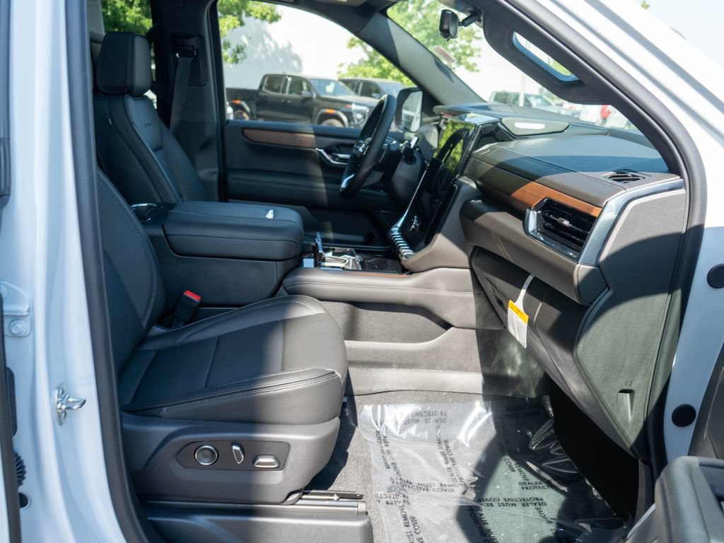 New 2026 GMC Yukon XL Denali w/ Advanced Technology Package AWD/4WD image 10
