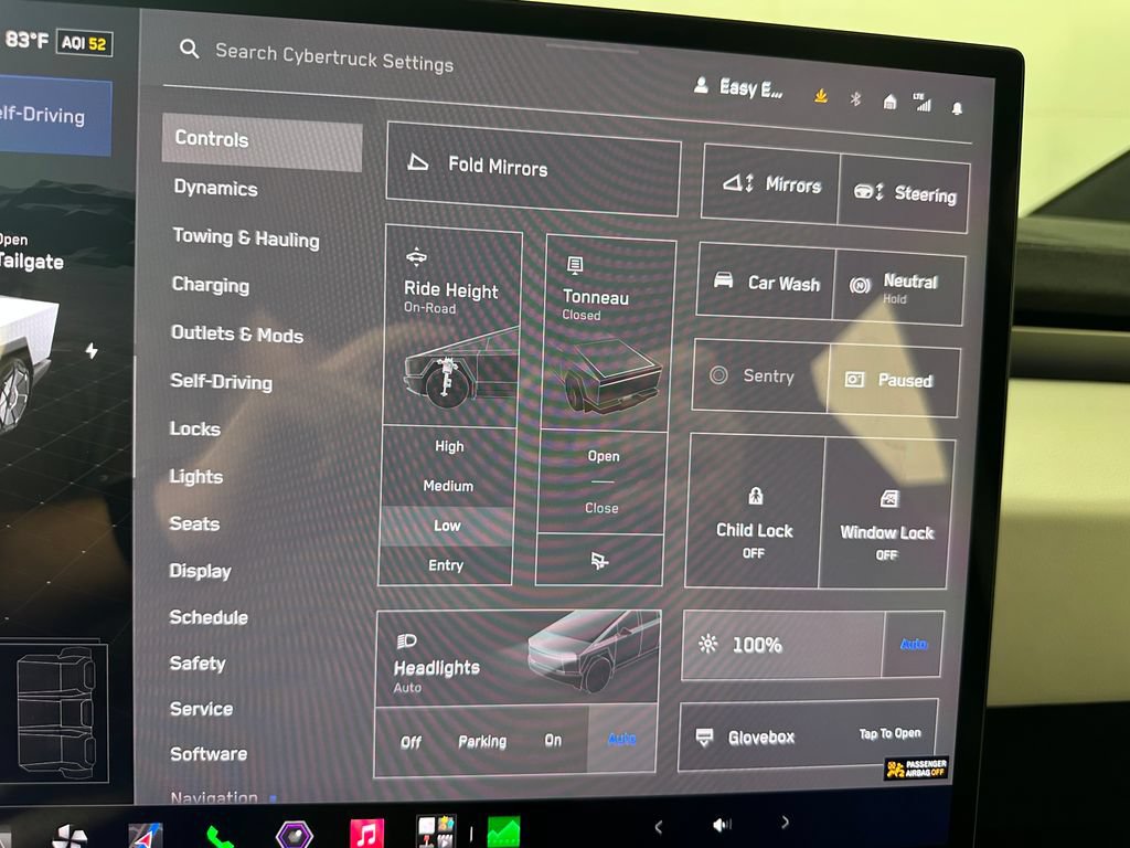 Used 2024 Tesla Cybertruck Cyberbeast AWD/4WD image 39