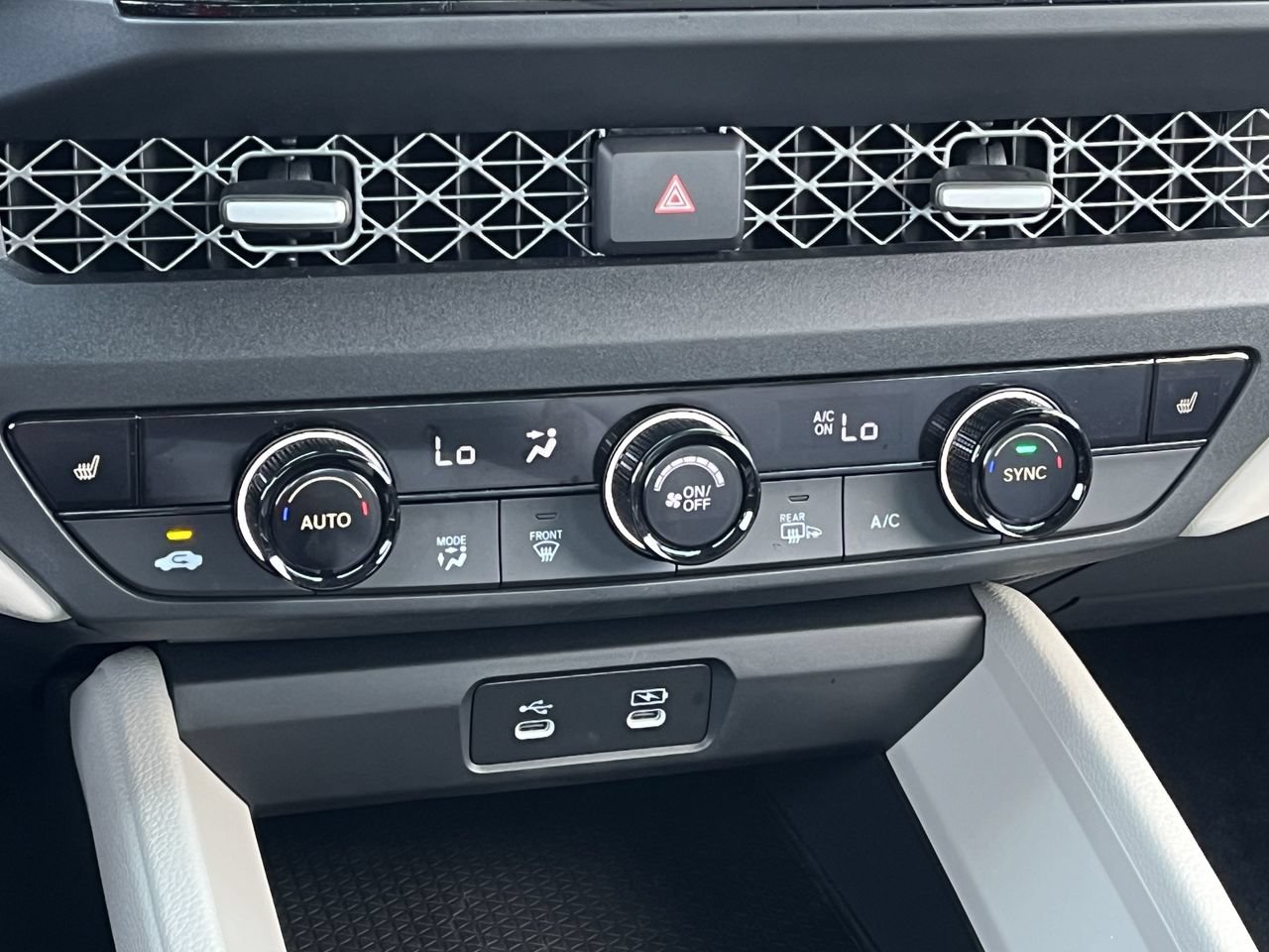 Used 2023 Honda Accord EX image 18