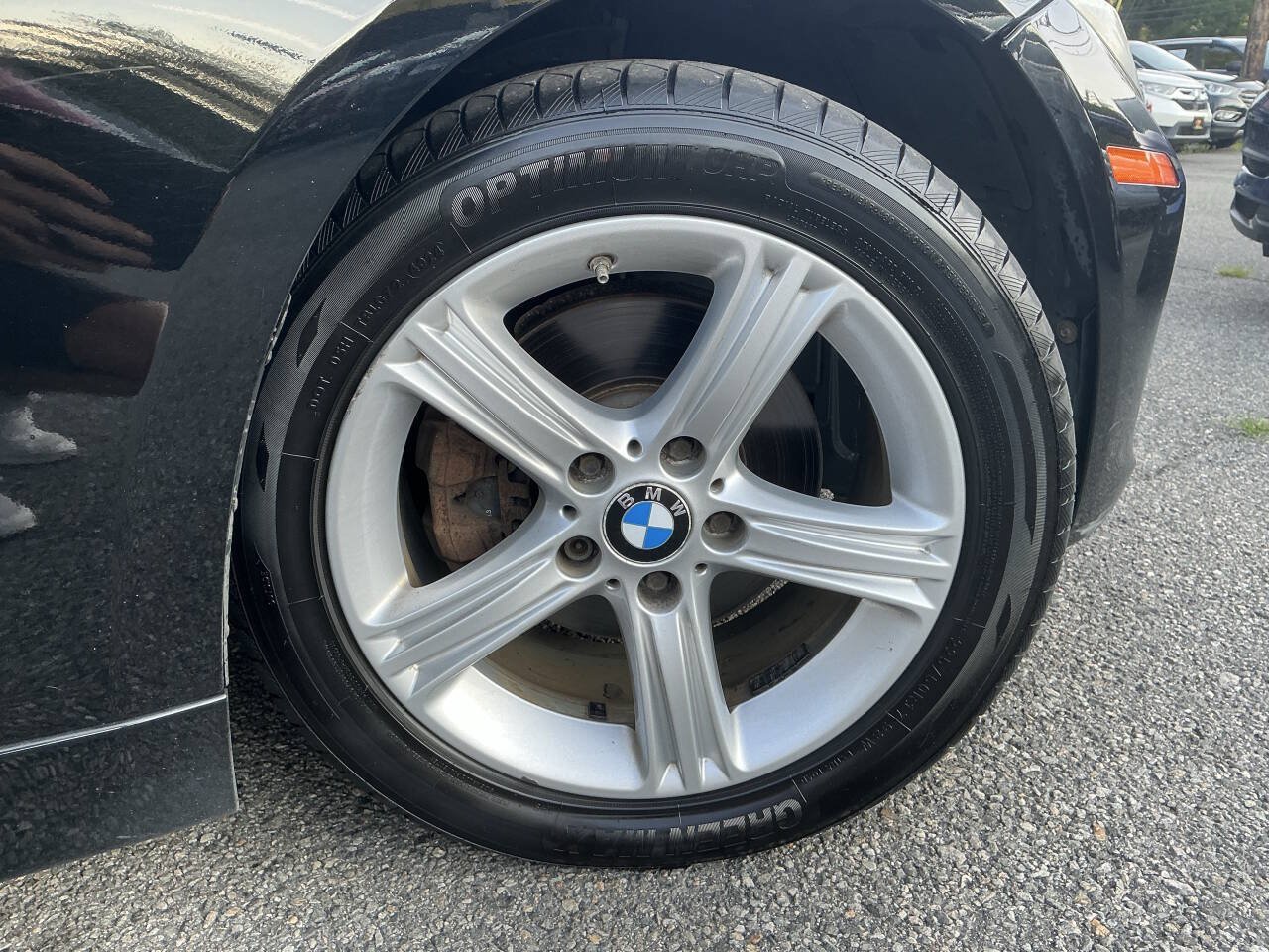 Used 2014 BMW 320i xDrive Sedan AWD/4WD image 13