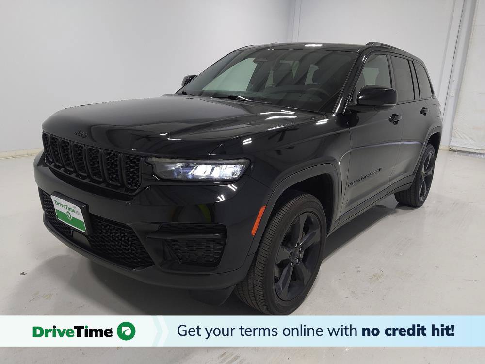 Used 2023 Jeep Grand Cherokee Altitude AWD/4WD image 1