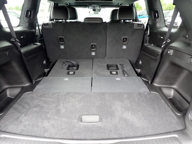 New 2025 Jeep Grand Cherokee L Altitude AWD/4WD image 4