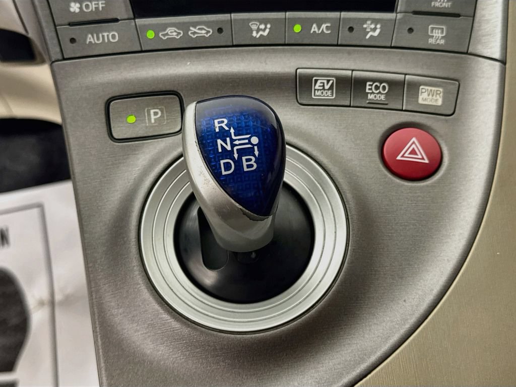 Used 2015 Toyota Prius Two FWD image 20