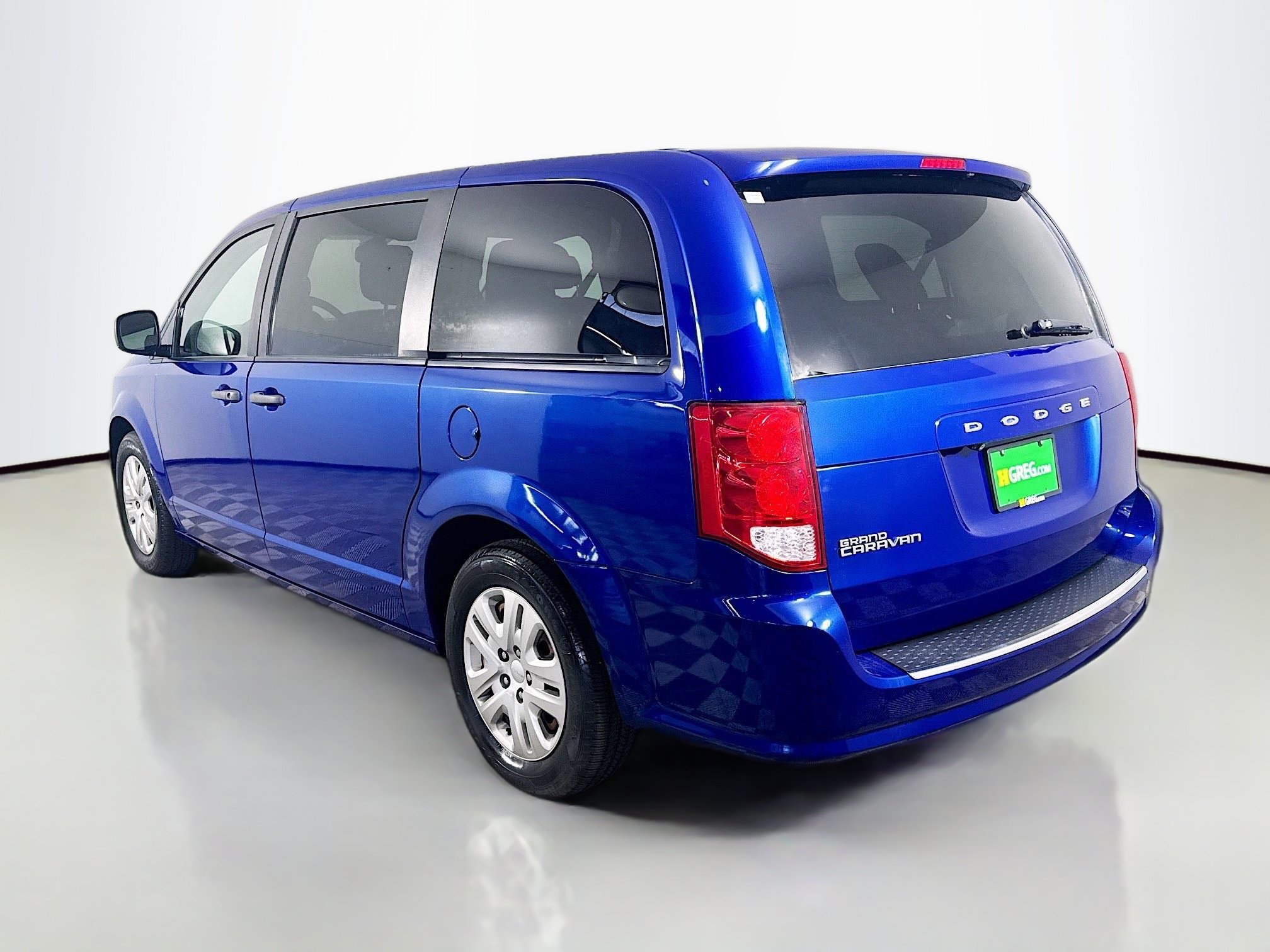 Used 2019 Dodge Grand Caravan SE FWD image 7