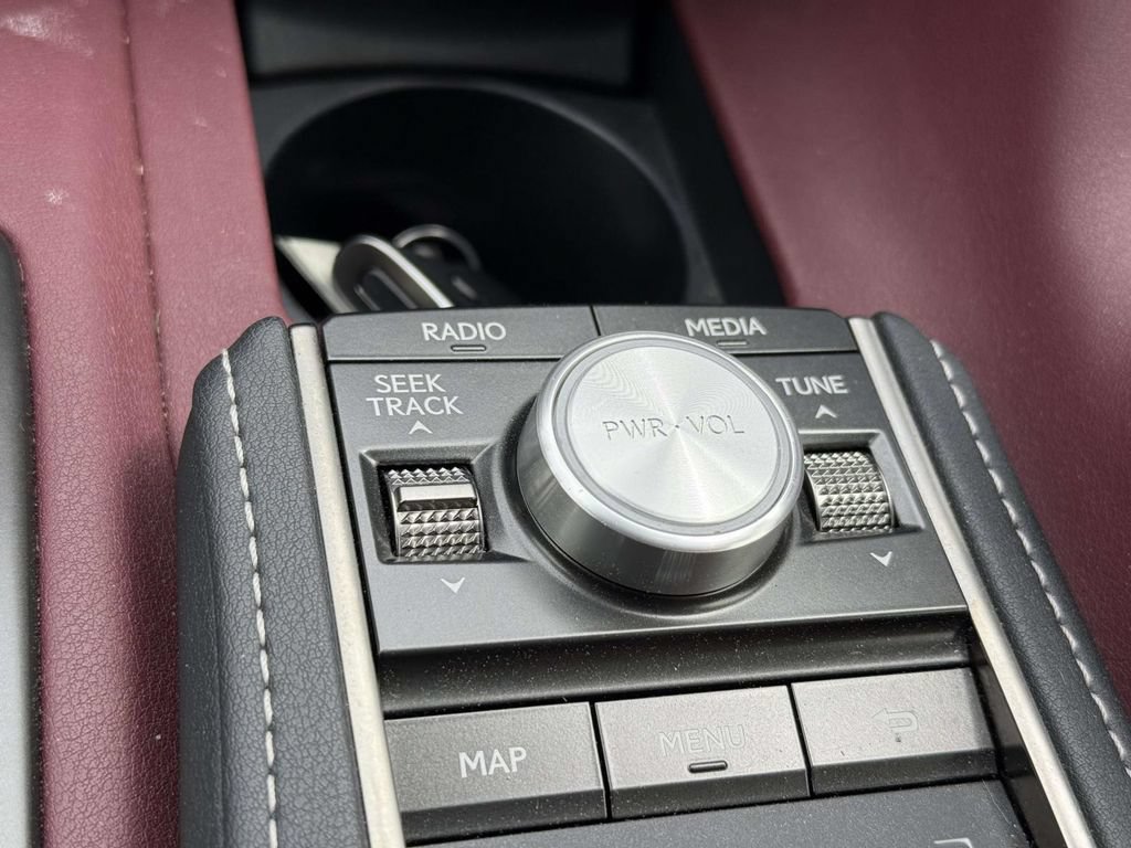 Used 2021 Lexus LC 500 Convertible w/ Touring Package RWD image 27