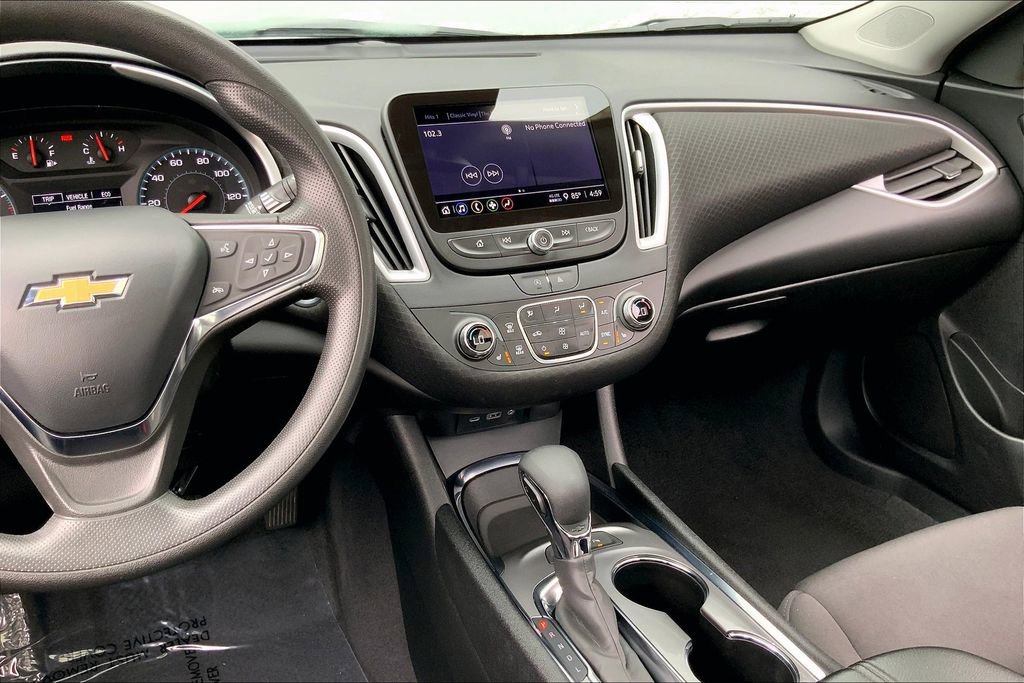 Used 2024 Chevrolet Malibu LT image 5