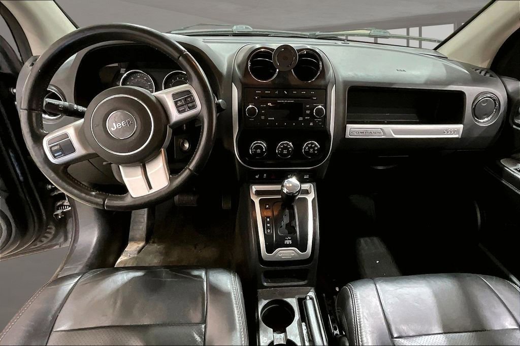 Used 2016 Jeep Compass High Altitude FWD image 16
