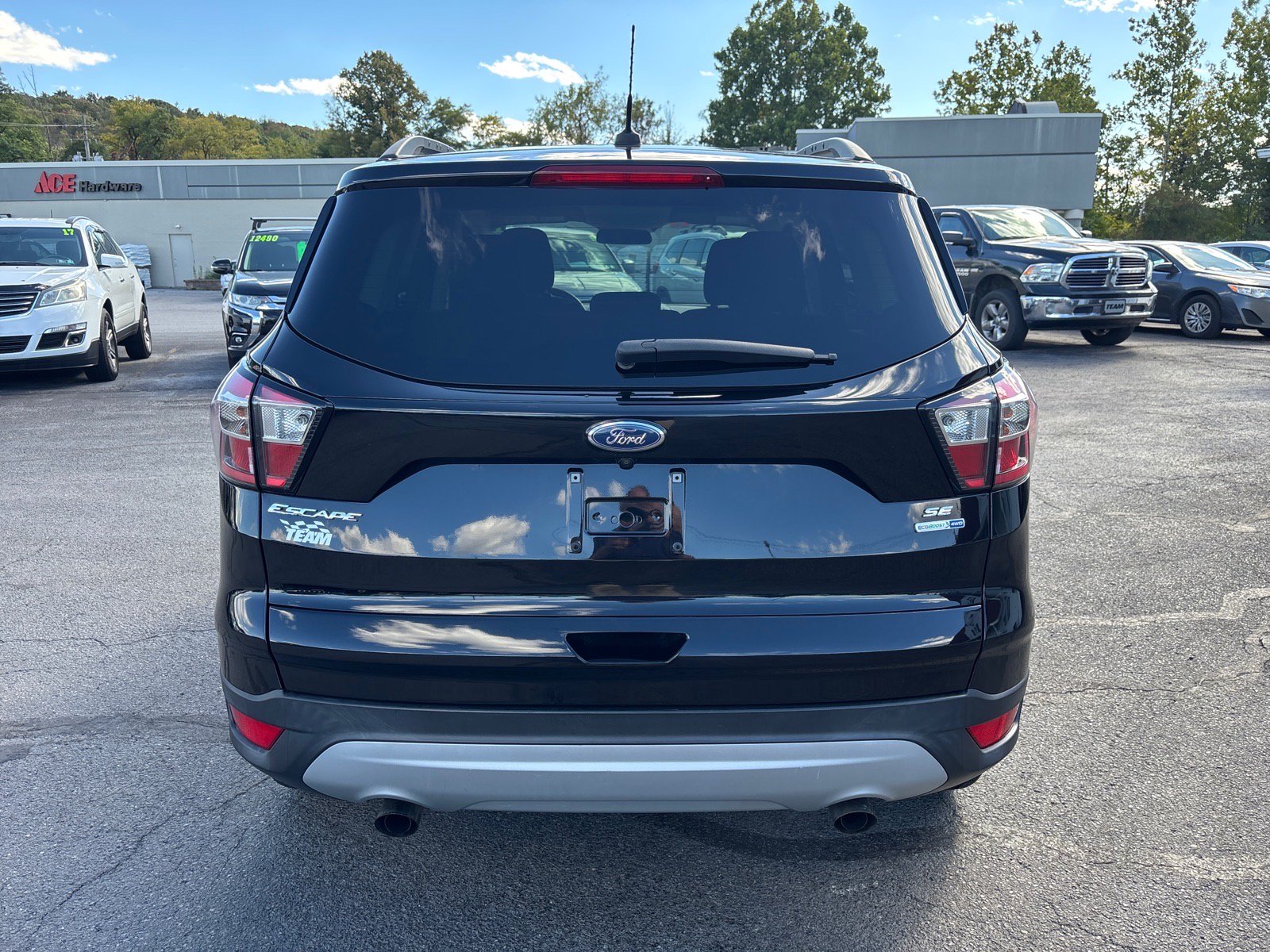 Used 2018 Ford Escape SE AWD/4WD image 6