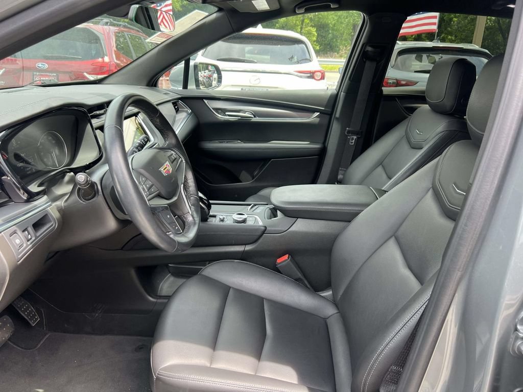 Used 2023 Cadillac XT5 Luxury AWD/4WD image 15