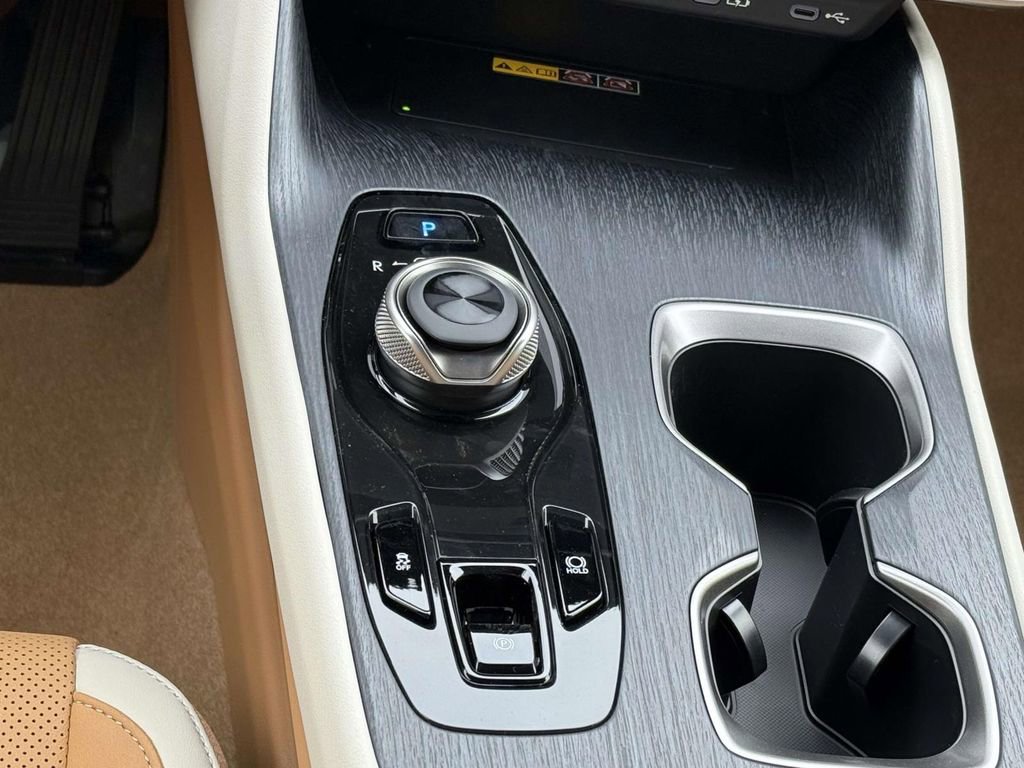 New 2026 Lexus RZ 450e Premium AWD/4WD image 15