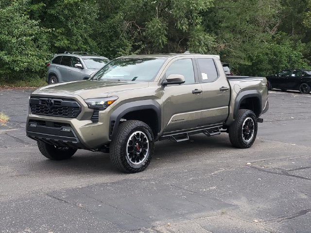 New 2026 Toyota Tacoma TRD Off-Road w/ TRD Off Road Premium Package AWD/4WD image 2