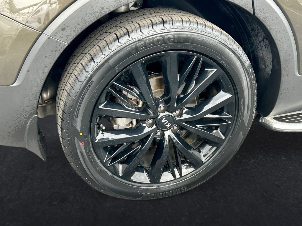 Used 2020 Kia Telluride SX w/ Towing Package FWD image 29