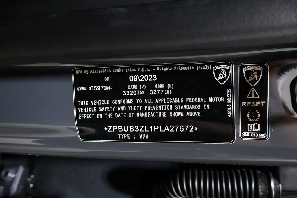 Used 2023 Lamborghini Urus S AWD/4WD image 94
