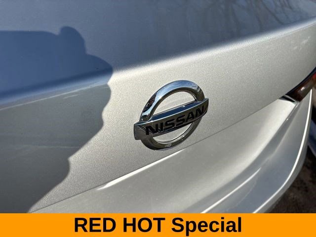 Used 2023 Nissan Sentra SV image 45