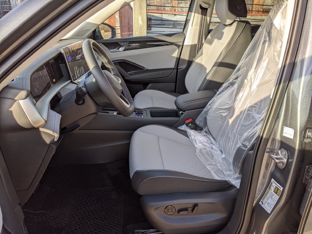 New 2026 Volkswagen Tiguan SE AWD/4WD image 11