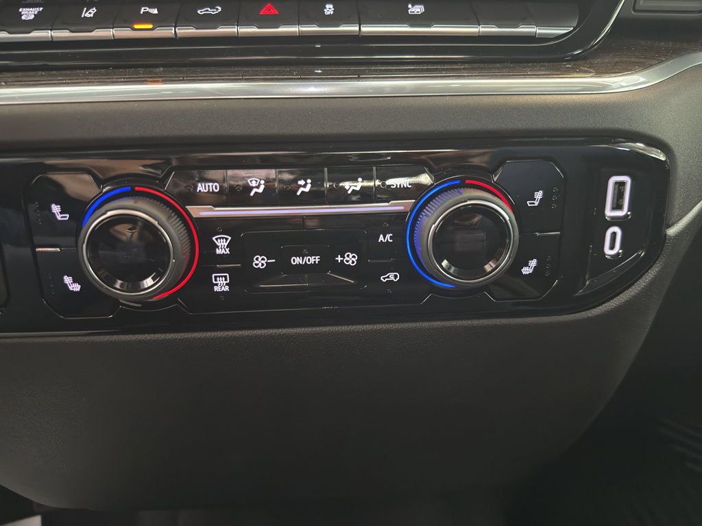 Used 2025 Chevrolet Silverado 2500 LT w/ Safety Package image 15