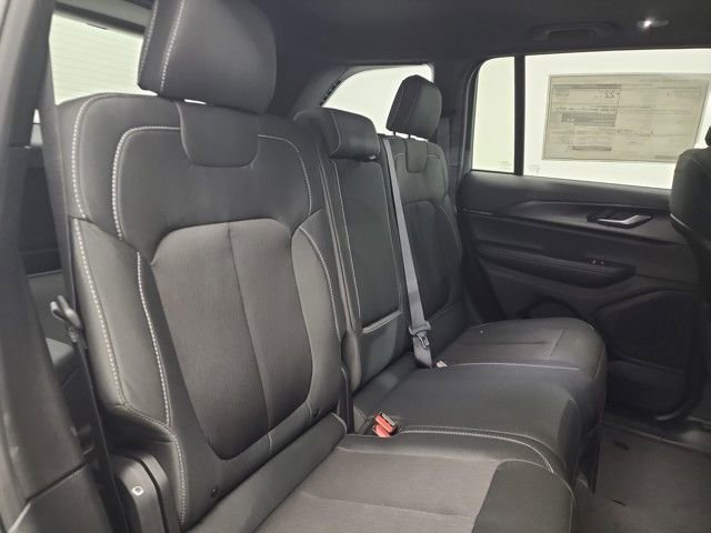 New 2025 Jeep Grand Cherokee Laredo X w/ Luxury Tech Group I image 34