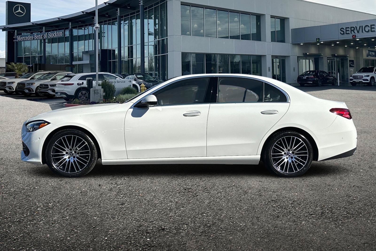 New 2026 Mercedes-Benz C 300 4MATIC Sedan image 7