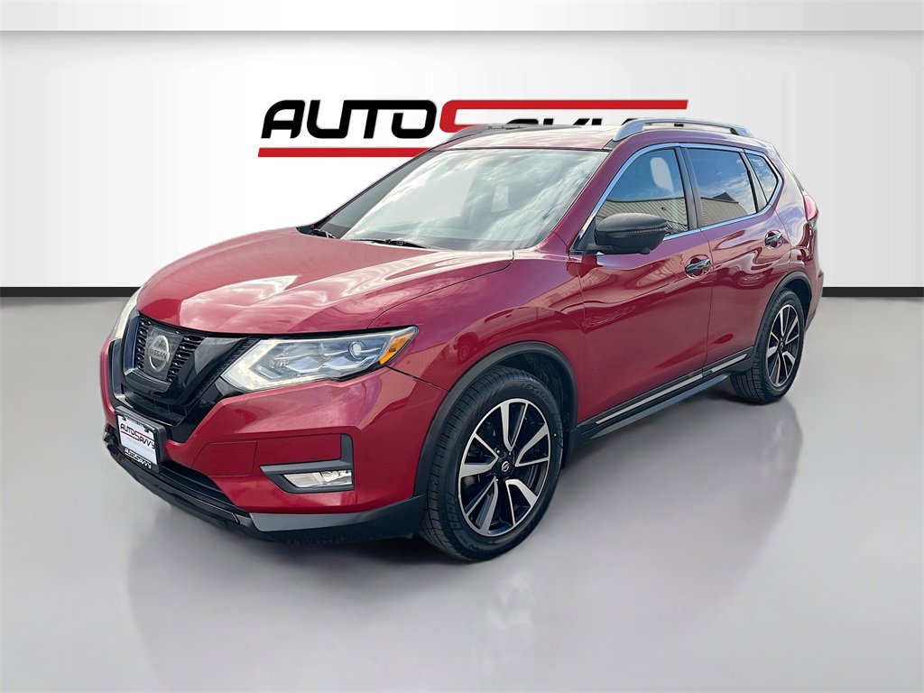 Used 2017 Nissan Rogue SL w/ SL Premium Package image 3