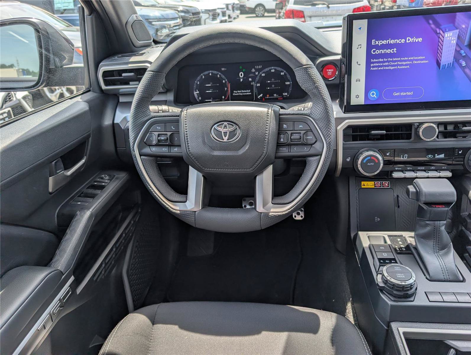 Used 2025 Toyota Tacoma TRD Sport w/ TRD Sport Upgrade Package AWD/4WD image 17
