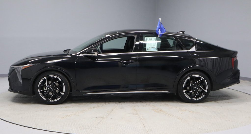Used 2025 Kia K4 GT-Line w/ GT-Line Premium Package image 7