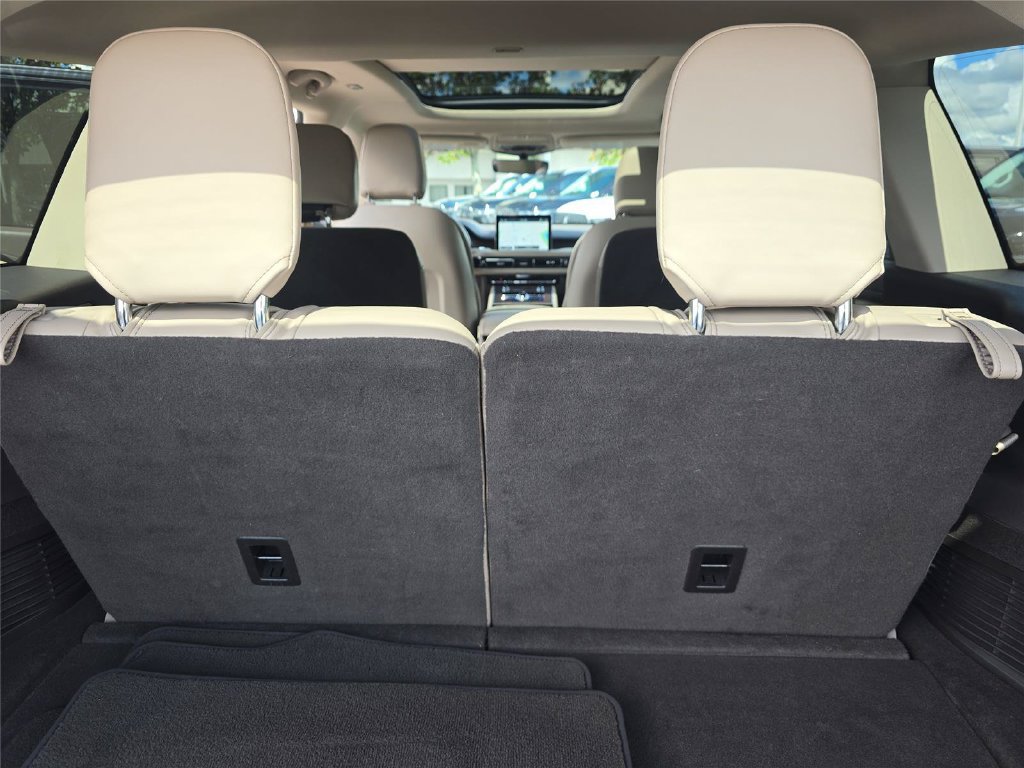 Certified 2022 Lincoln Aviator Reserve w/ Equipment Group 201A RWD image 31