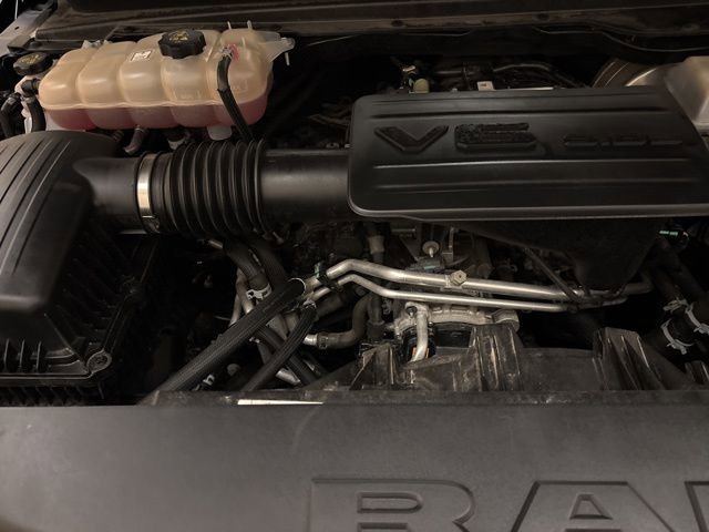 Used 2022 RAM 1500 Big Horn AWD/4WD image 24