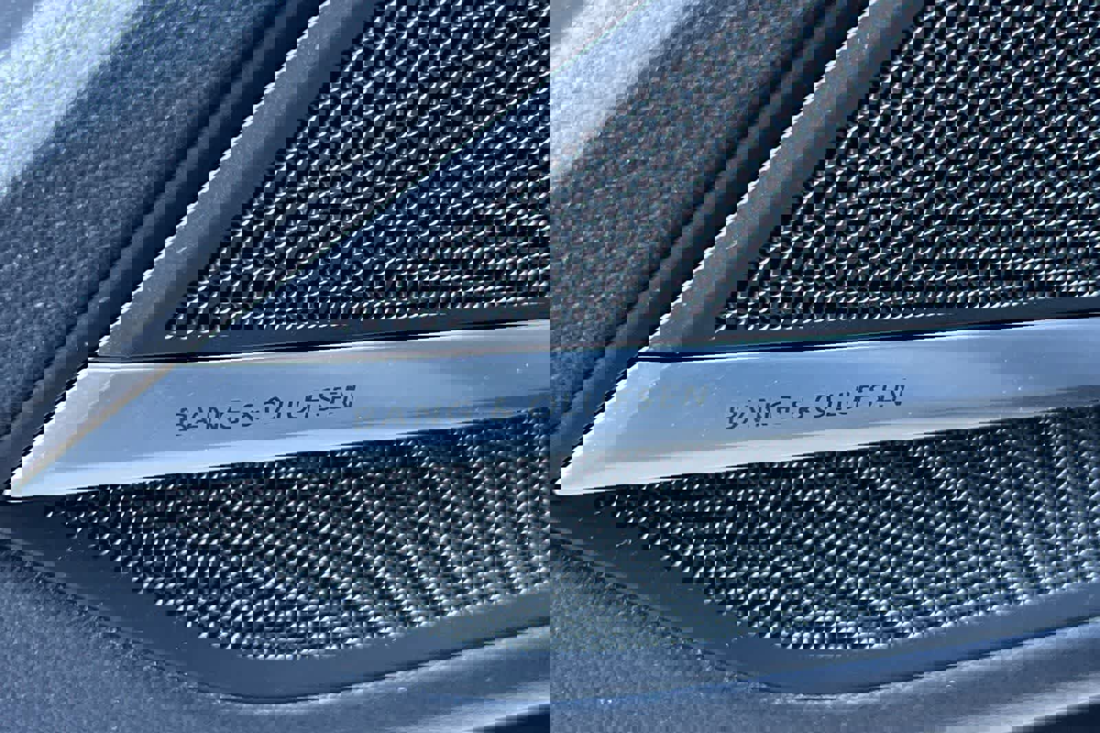 Used 2023 Audi A8 L 3.0T image 21