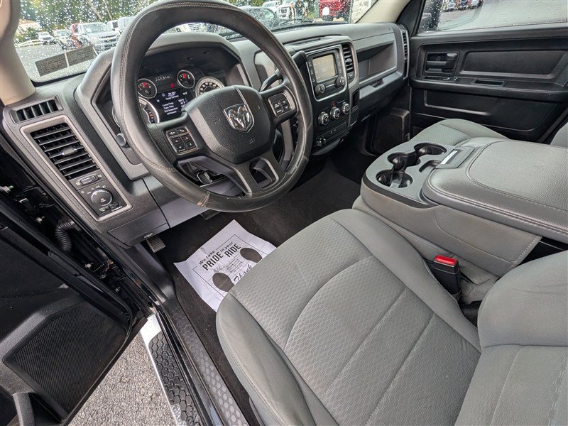 Used 2013 RAM 1500 Express AWD/4WD image 19