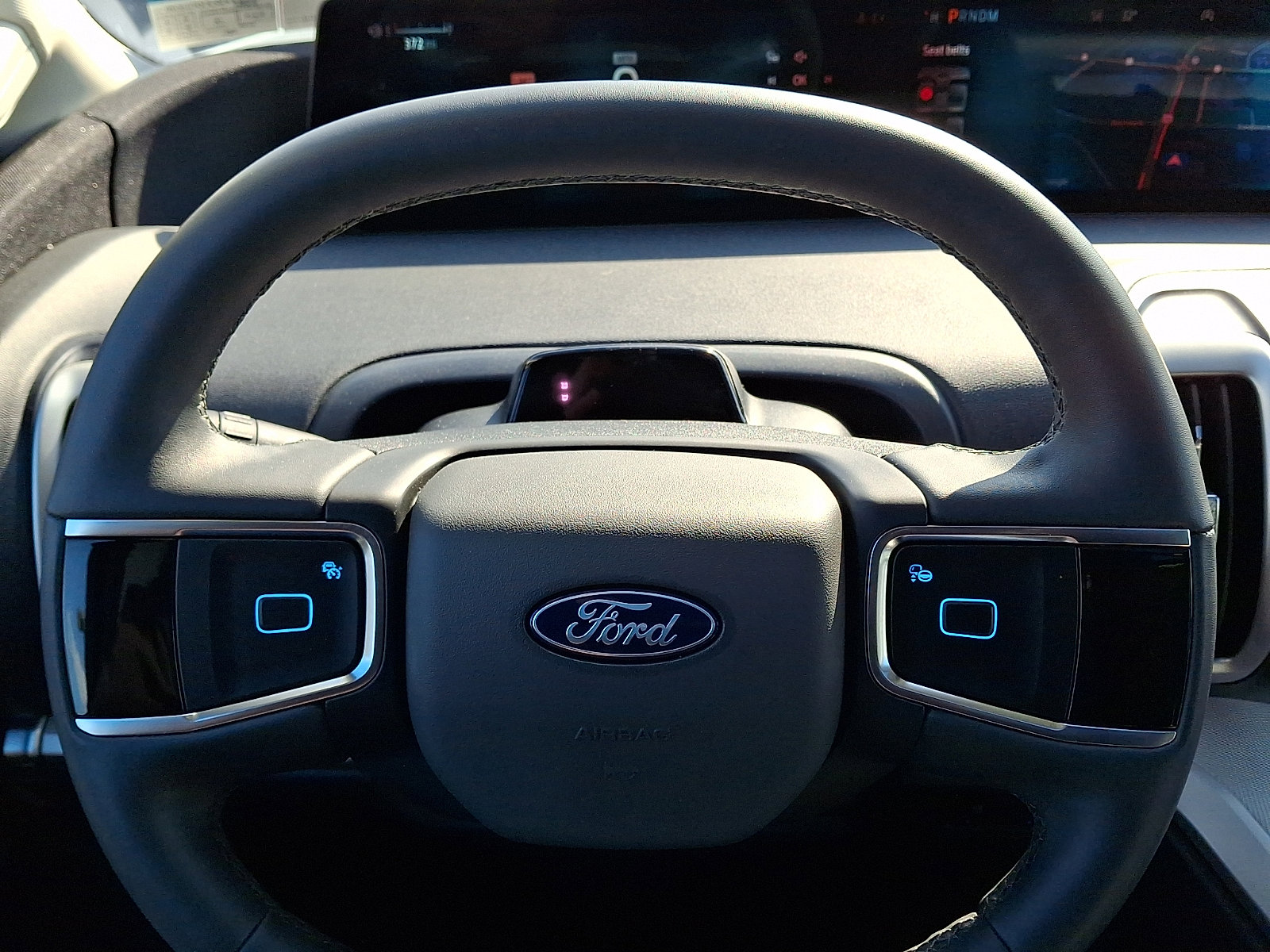 Certified 2025 Ford Expedition Active image 22