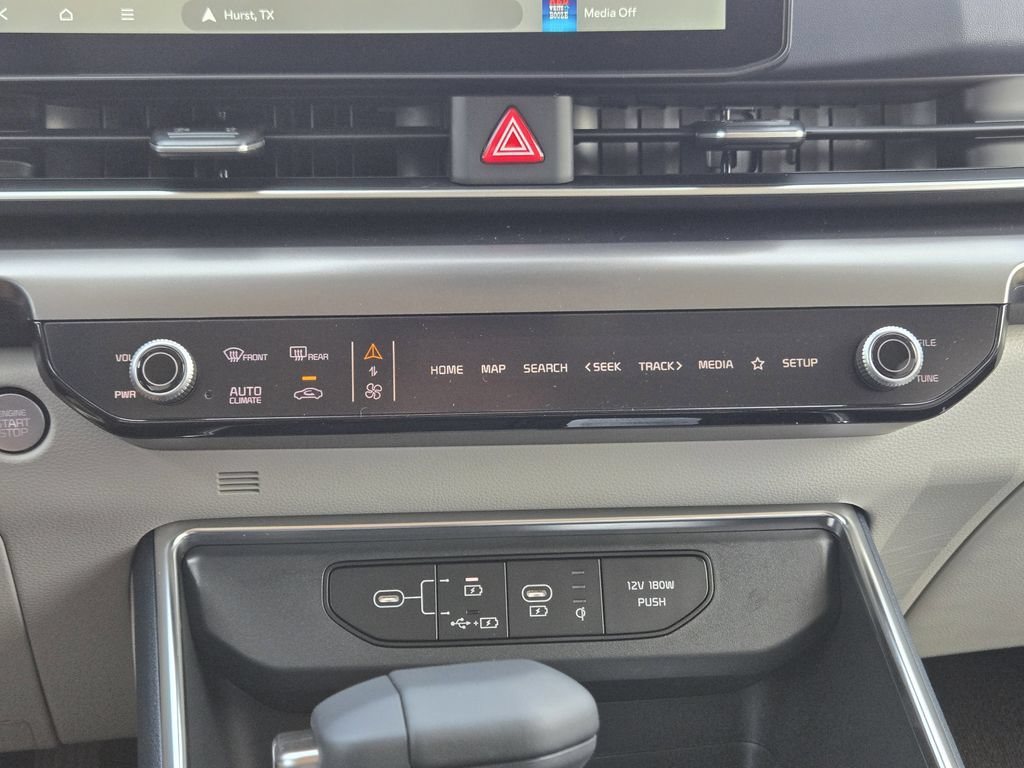 New 2026 Kia Carnival SX w/ SX Dark Edition Package FWD image 14