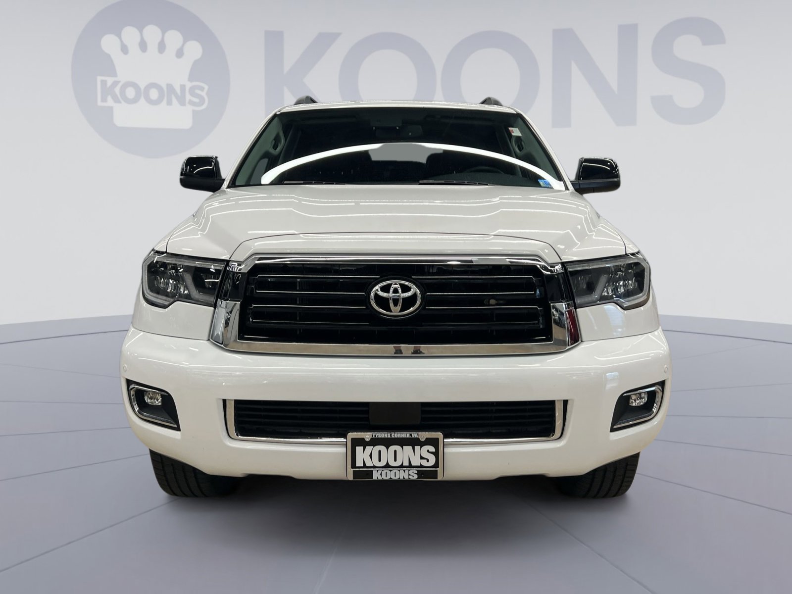 Used 2018 Toyota Sequoia TRD Sport AWD/4WD image 8