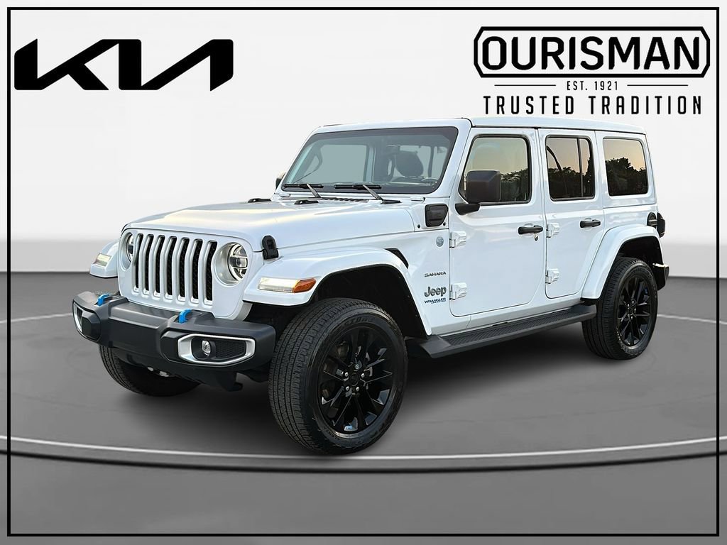 Used 2022 Jeep Wrangler Unlimited Sahara AWD/4WD image 2