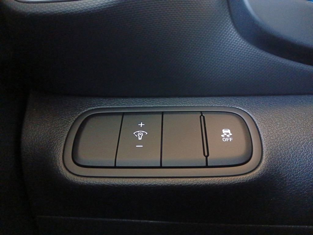 New 2026 Hyundai Venue SE FWD image 17