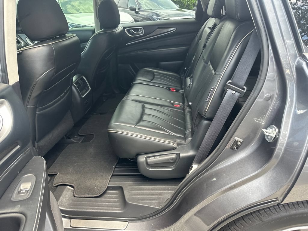 Used 2020 INFINITI QX60 Luxe w/ Essential Package FWD image 17