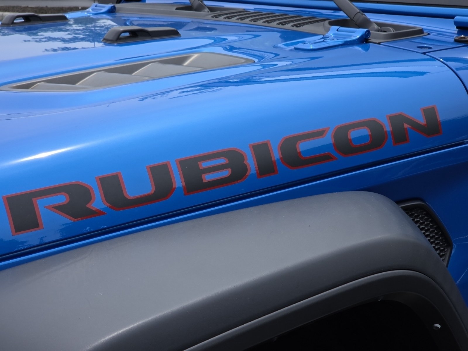 Used 2022 Jeep Wrangler Unlimited Rubicon AWD/4WD image 16