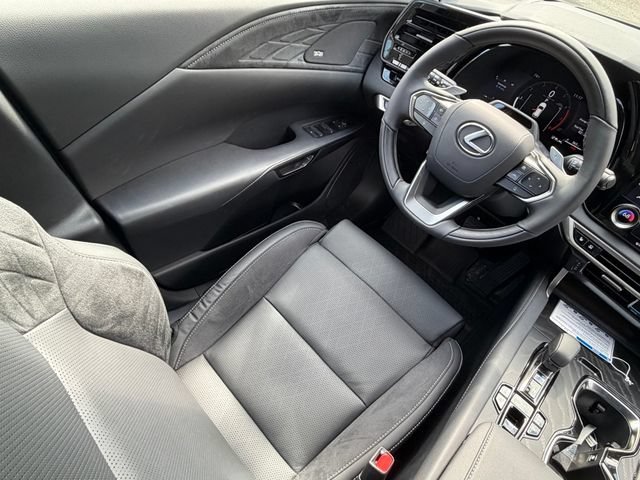 New 2026 Lexus RX 350 AWD image 13