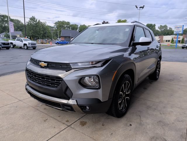 Used 2023 Chevrolet TrailBlazer ACTIV w/ Convenience Package FWD image 4