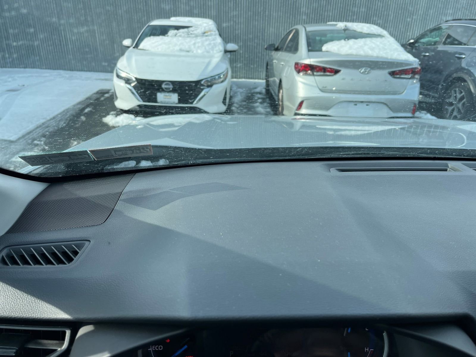 Used 2025 Toyota RAV4 LE image 33