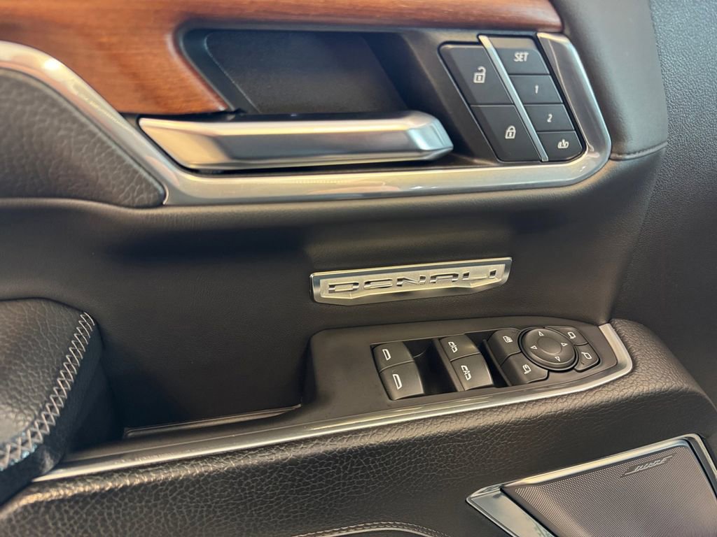 Used 2023 GMC Sierra 1500 Denali w/ Denali Reserve Package image 11