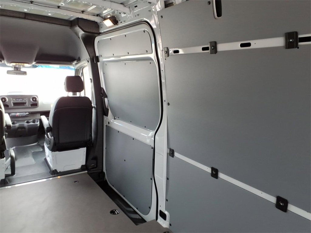 New 2026 Mercedes-Benz Sprinter 2500 image 26