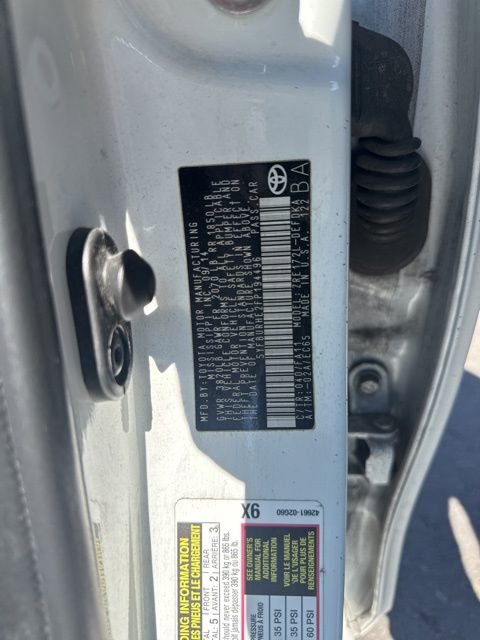 Used 2015 Toyota Corolla L FWD image 32