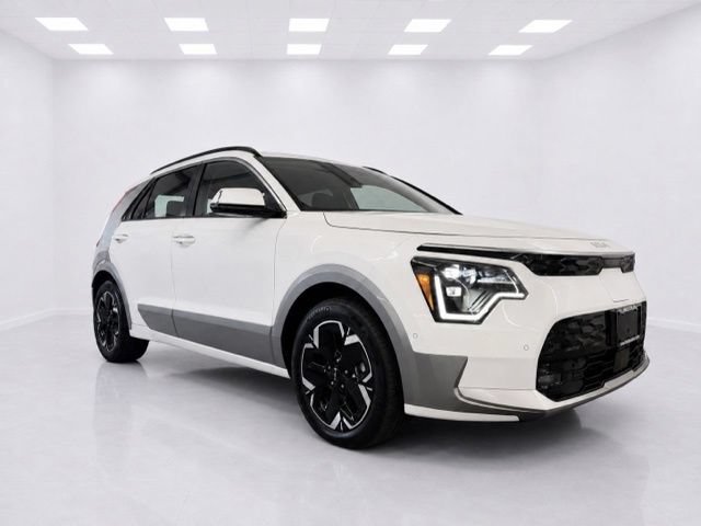 Used 2024 Kia Niro Wave w/ Wave Preserve Package FWD image 8