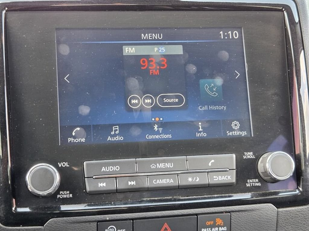Used 2023 Nissan Frontier SV w/ Technology Package RWD image 18