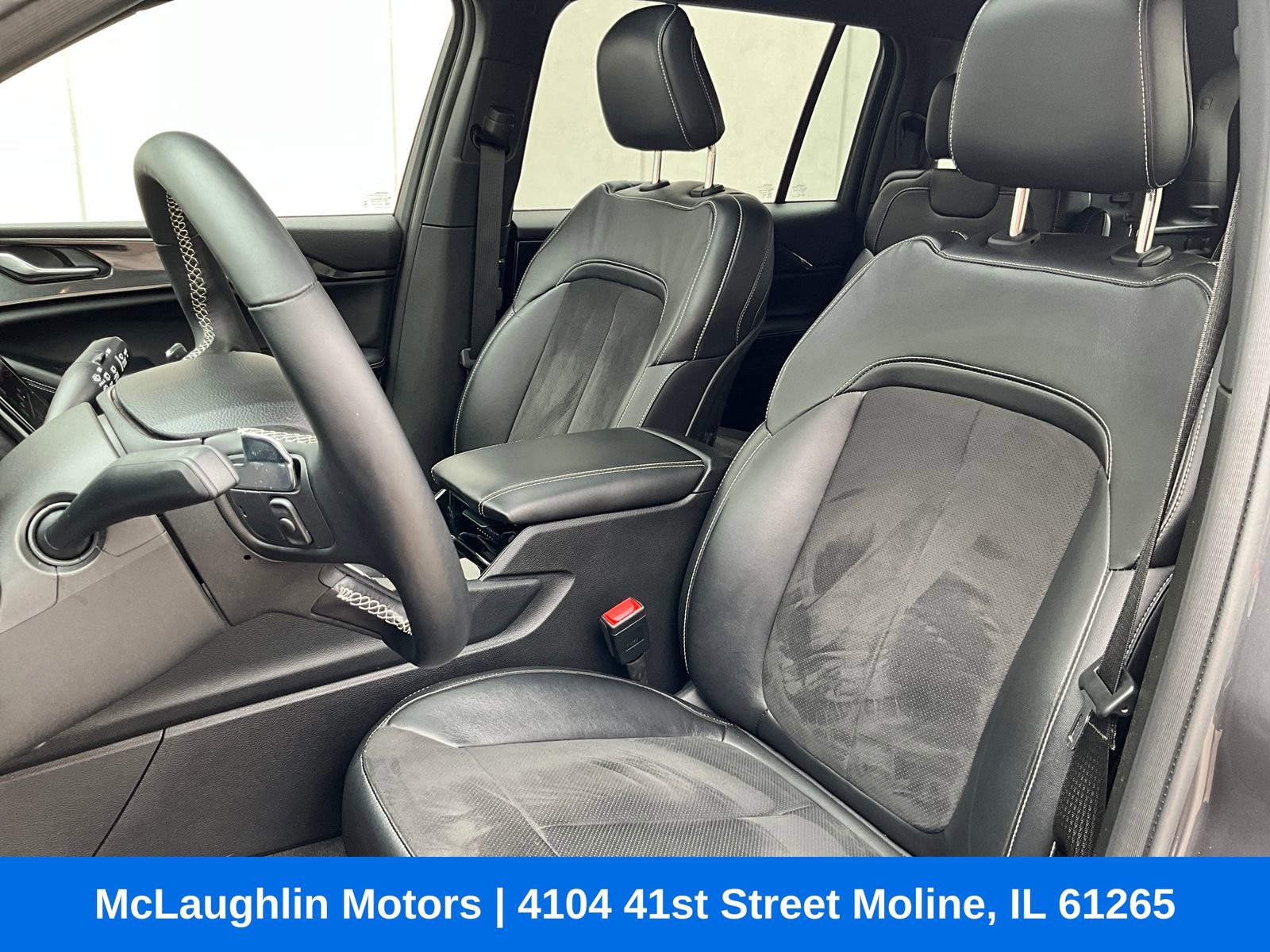 Used 2022 Jeep Grand Cherokee L Laredo AWD/4WD image 8